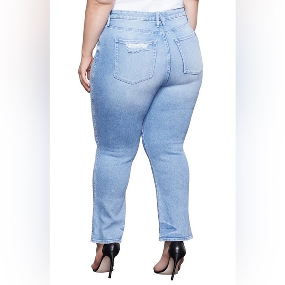 Good American Good Curve Straight Jeans - Picture 2 of 9